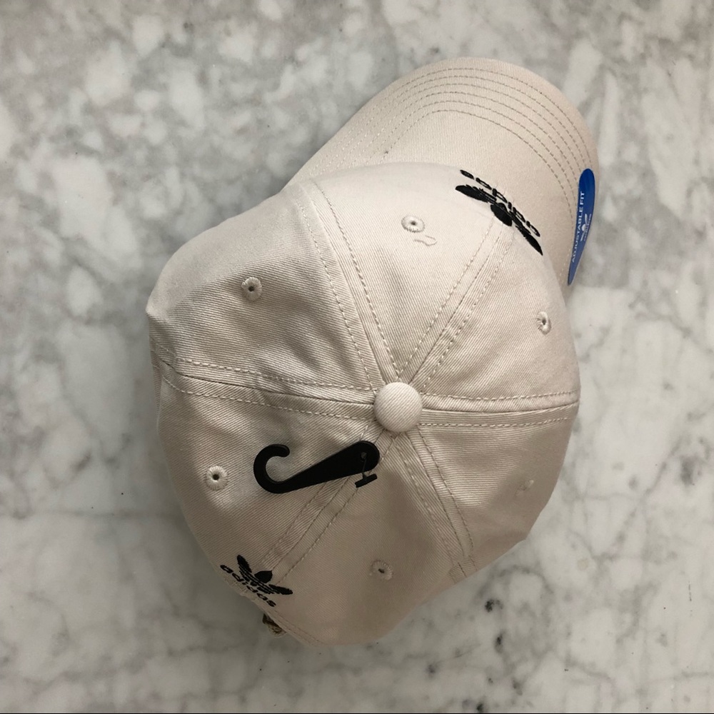 Adidas Tan Urban Outfitters Hat *NEW* - Picture 4 of 4